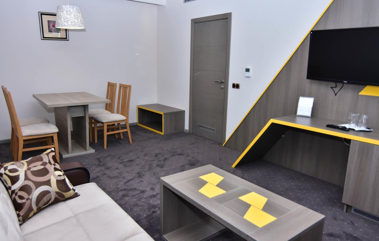 Hotel Kljuc Kültér fotó